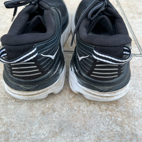 Hoka One One Bondi 7 Running Sneakers Shoes Black White Women's - Picture 6 of 11